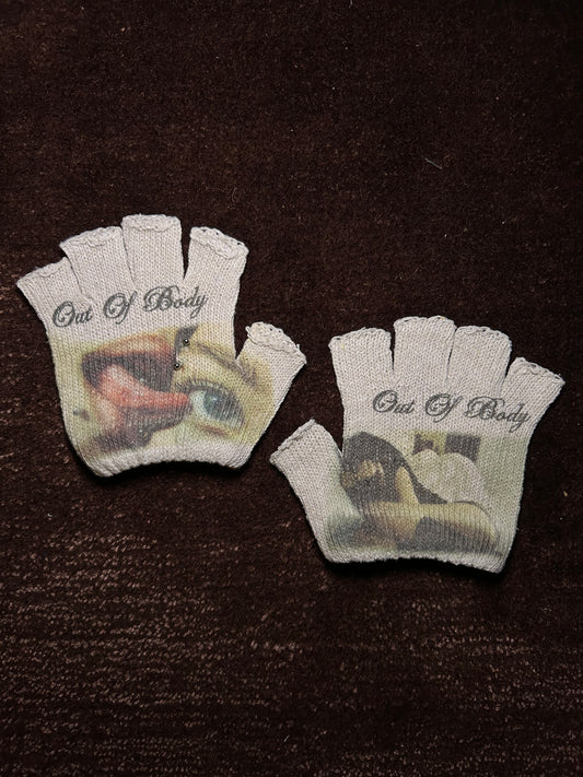 ෆ out of body gloves ₊˚⊹